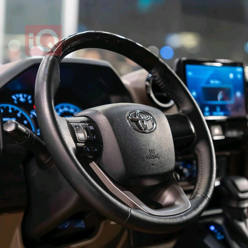 تويوتا لاند كروزر 70